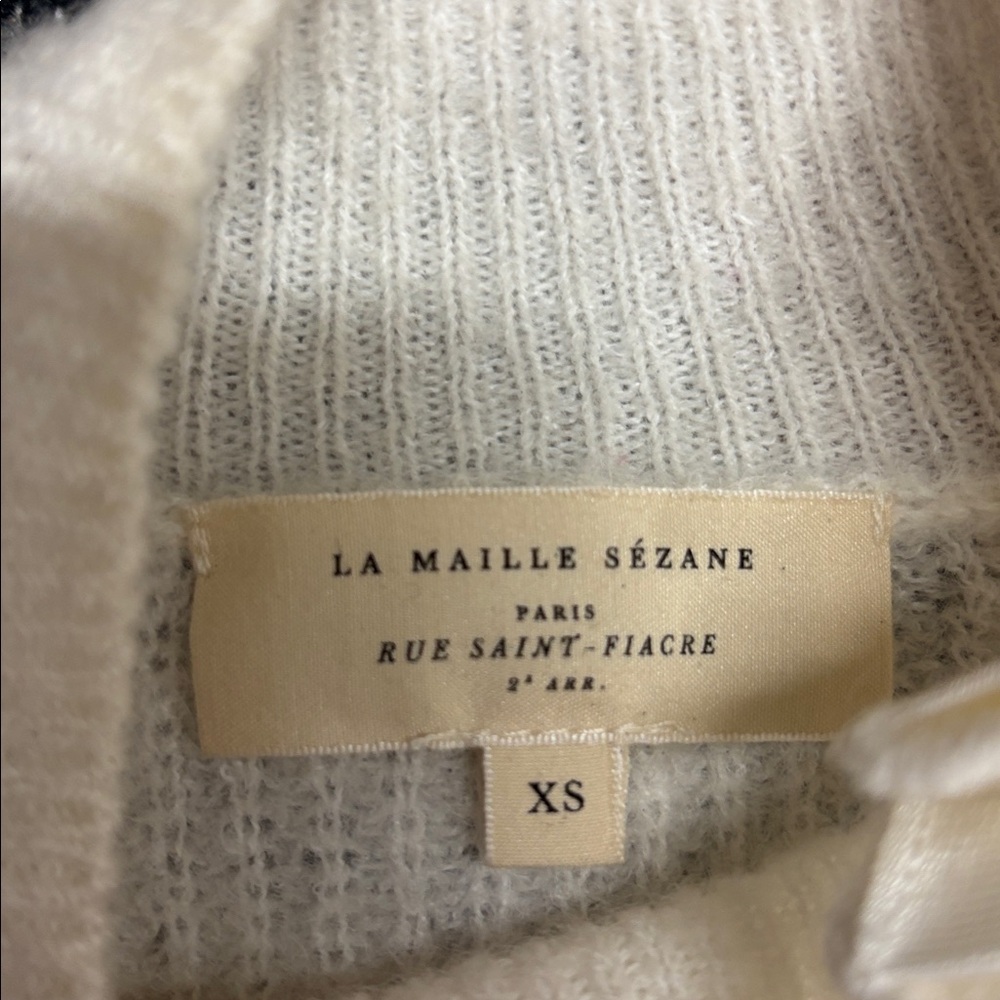 Sezane Cream Button-Detail Women's Sweater - Picture 2 of 3